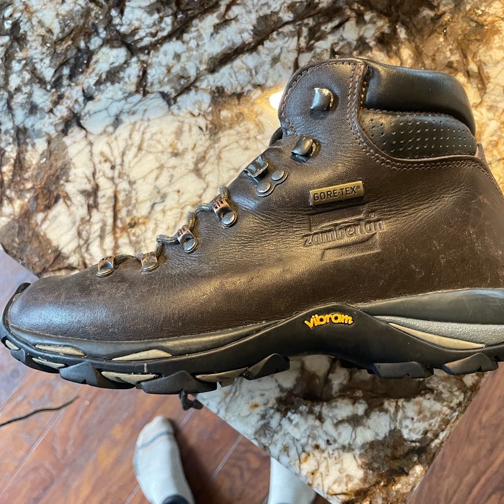 Zamberlain high quality leather goretex hiking boots waterproof